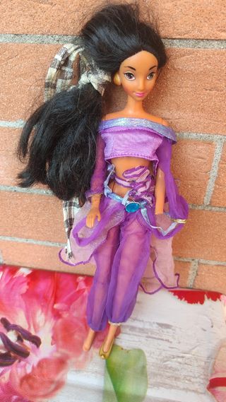 Bambola Jasmine Mattel 