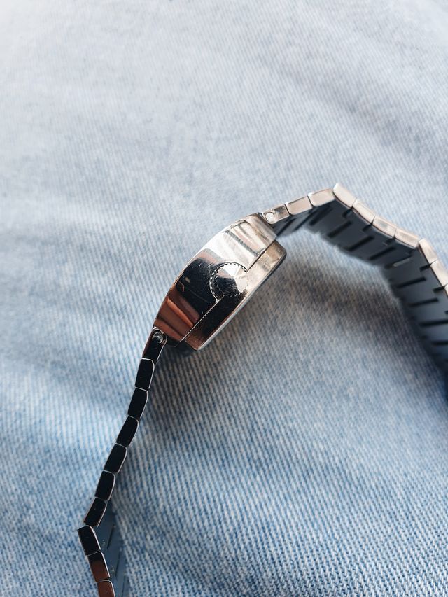 1970s Buler Digital Jump Hour Integrated Bracelet