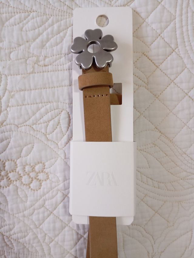Cinturón Zara niña talla S marrón