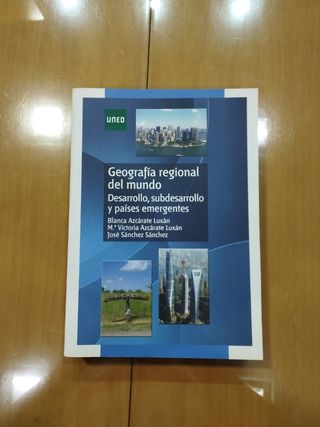 Geografía regional del mundo. Desarrollo, subde...