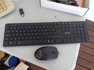 Teclado y ratón MSI inalámbricos NO FUNCIONAN