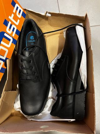Zapatos seguridad Robusta Directivo 44,y 42. 