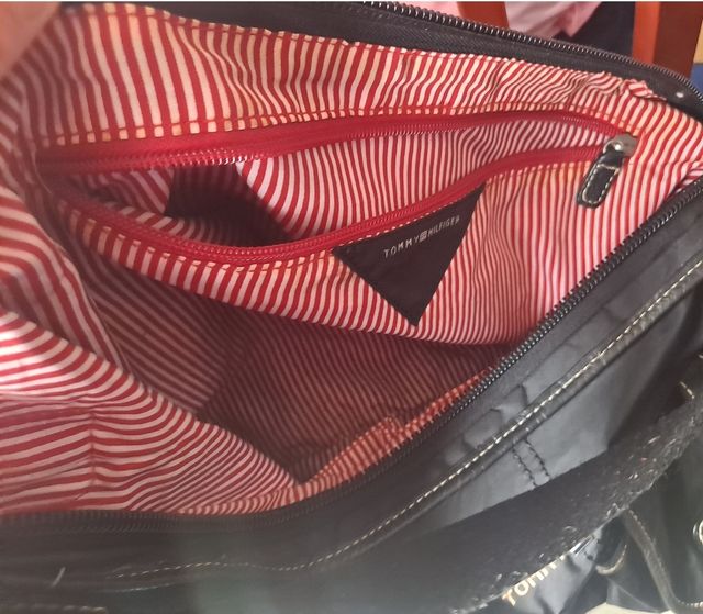 Bolso Tommy Hilfiger Negro