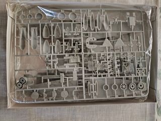 Maqueta bombardero Arado AR-234C  Hobbycraf 1:48