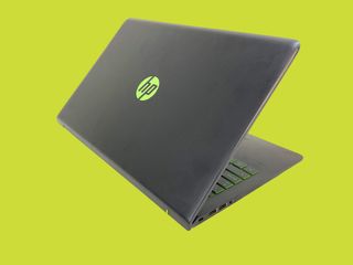 Portátil HP 15-CB032NS i7 8GB 1TB