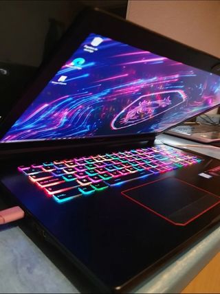 Portátil MSI Raider GE73VR 7RF - GTX 1070