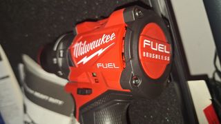 Taladro percutor Milwaukee M18 FUEL