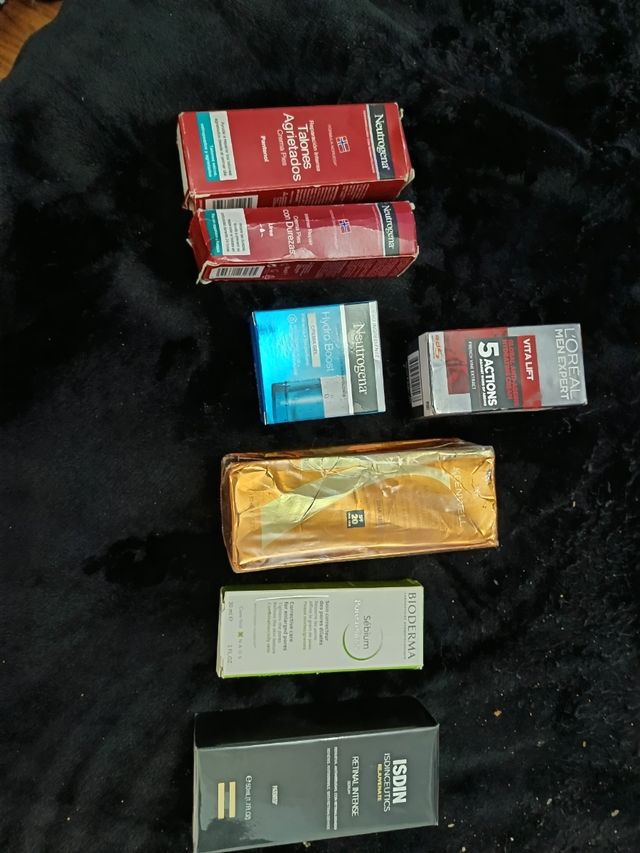 Lote Cremas Neutrogena, Bioderma, ISDIN, L'Oréal