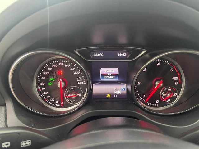 Mercedes-Benz Clase CLA 200d Shooting Brake
