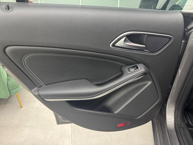 Mercedes-Benz Clase CLA 200d Shooting Brake