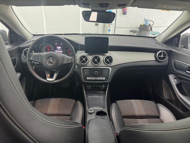 Mercedes-Benz Clase CLA 200d Shooting Brake