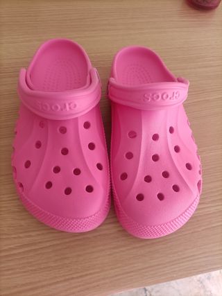 Zuecos crocs + REGALO 