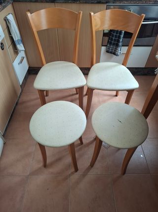 Mesa extensible + 4 sillas