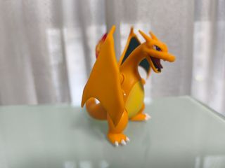 Figura Charizard Pokémon