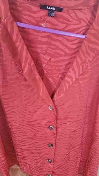 Blusa KIABI roja - Talla L. NUEVA