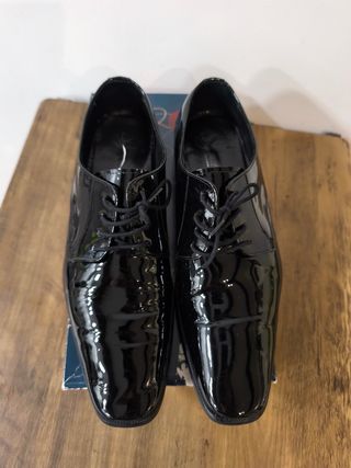 Zapatos charol Sigarelli 44 - ceremonia