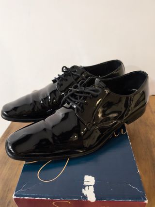 Zapatos charol Sigarelli 44 - ceremonia