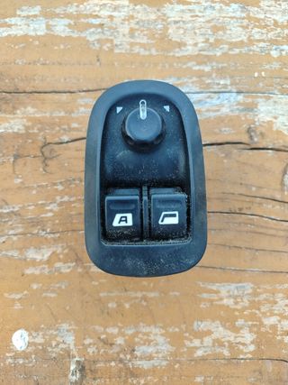Mando Elevalunas Peugeot 206