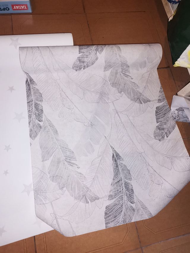 Papel pintado: 4 rollos decorativos