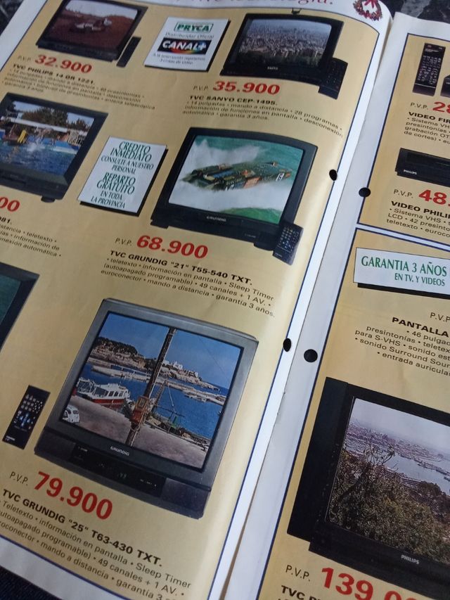 Folleto y bolígrafos pryca