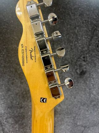 Squier Vintage Modified Cabronita Telecaste Bigsby