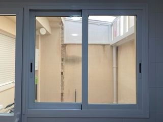 Ventana aluminio corredera 2 hojas