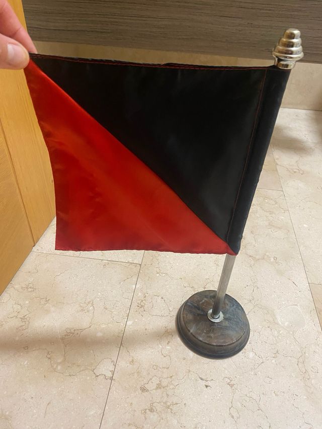 Banderín C.D. Mirandés