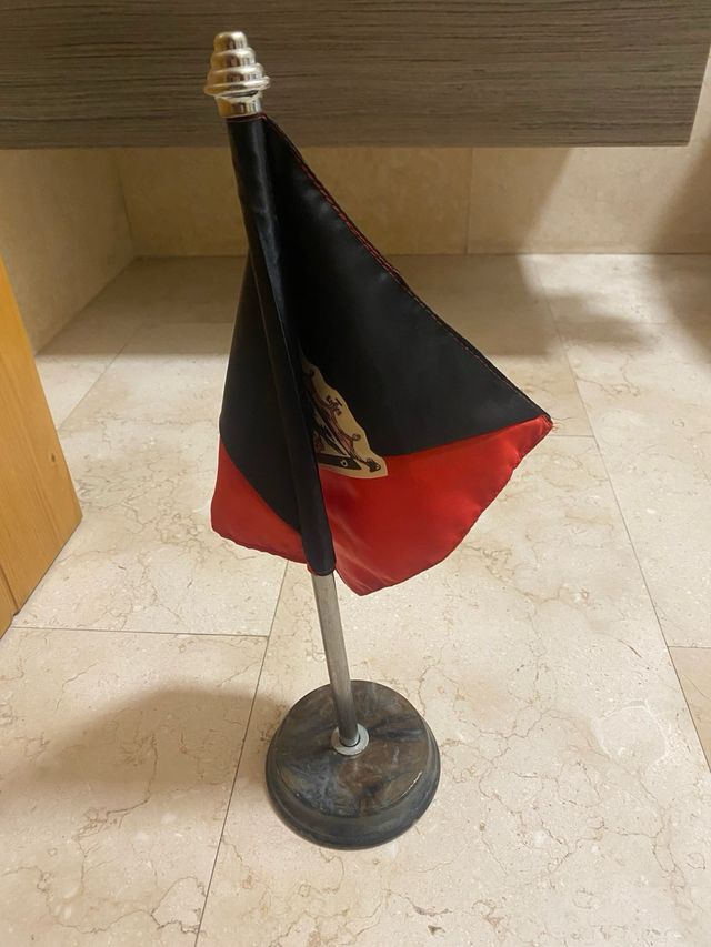 Banderín C.D. Mirandés