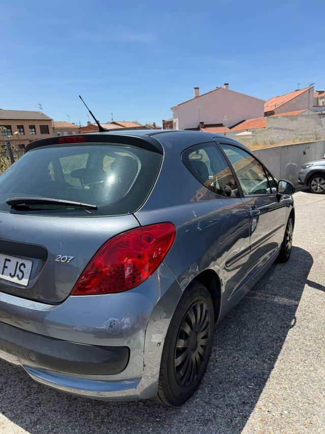 Peugeot 207 2007