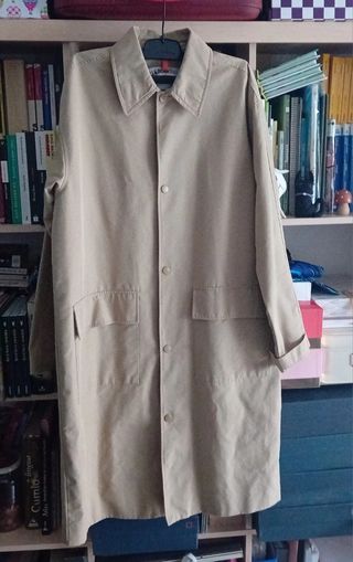 Gabardina larga beige