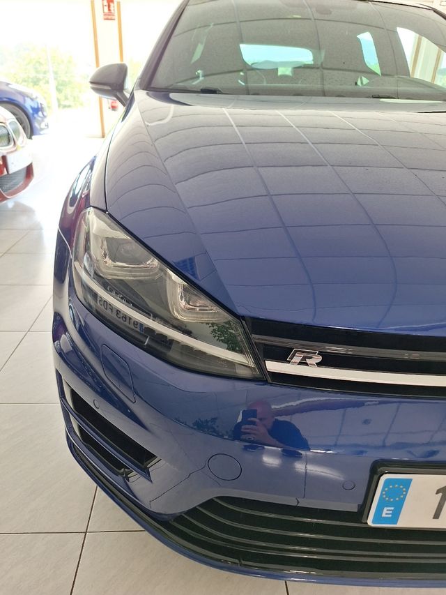 Volkswagen Golf R300 2016