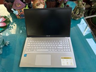 Portátil Asus Vivobook F1500E i3 8GB RAM, 250Gb