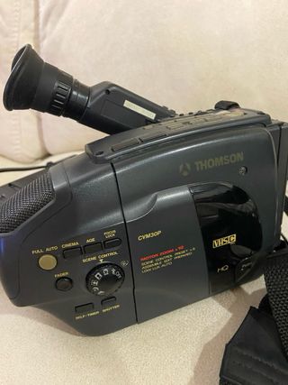 Videocámara Thomson antigua