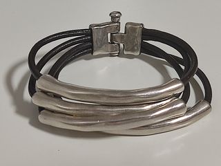 Pulsera Uno de 50 cuero marrón y plata.