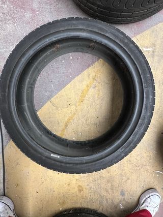 Neumáticos Michelin 125€ c/u 255/35ZR20