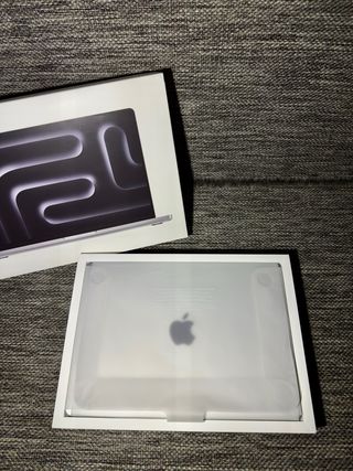 MacBook Pro 14” - M3 - 1TB - 16GB RAM - Garantía