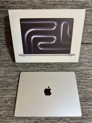 MacBook Pro 14” - M3 - 1TB - 16GB RAM - Garantía