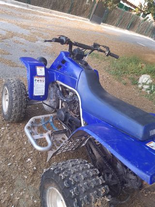 Yamaha Banshee Quad - ATV