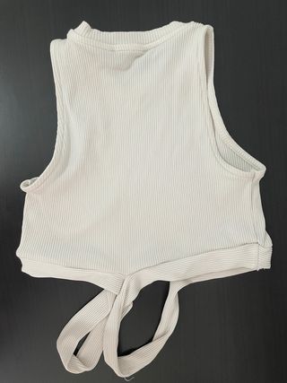 Crop Bershka beige - Talla M