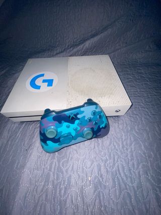 Xbox one S+ mando camuflaje