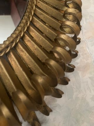 Espejo sol dorado vintage. 58 x 51 cm
