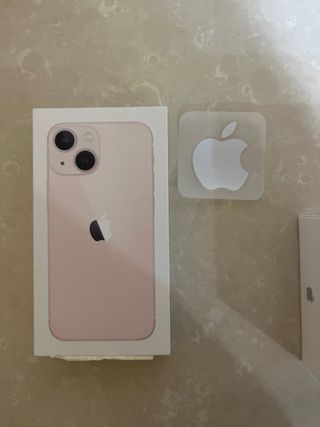 caja iPhone 13 mini rosa - Apple + pegatina