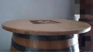 Mesa barril madera - Decoración