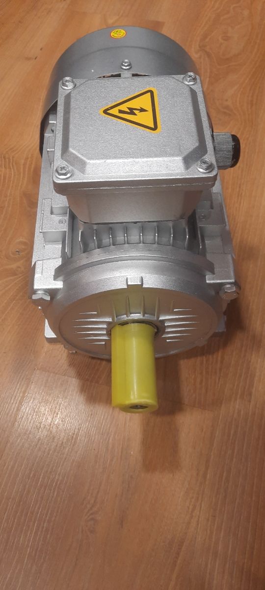 Motor eléctrico industrial 4kw