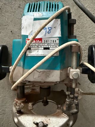 Fresadora Makita 3612BR