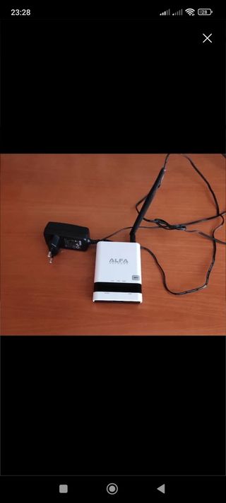 Alfa Network R36 - Router WiFi