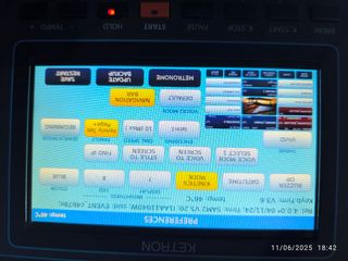 Teclado Ketron Event 76