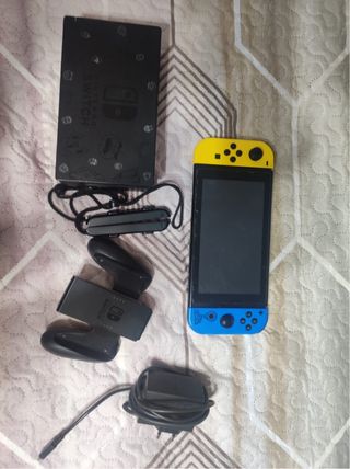 Nintendo Switch Azul-Amarilla edición exclusiva