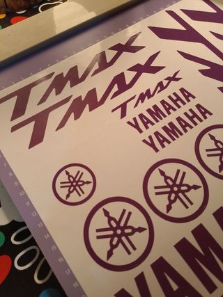 Kit Pegatinas Yamaha TMAX Morado