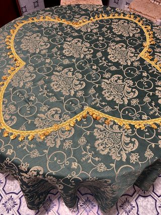 Tovaglia damascata verde e oro